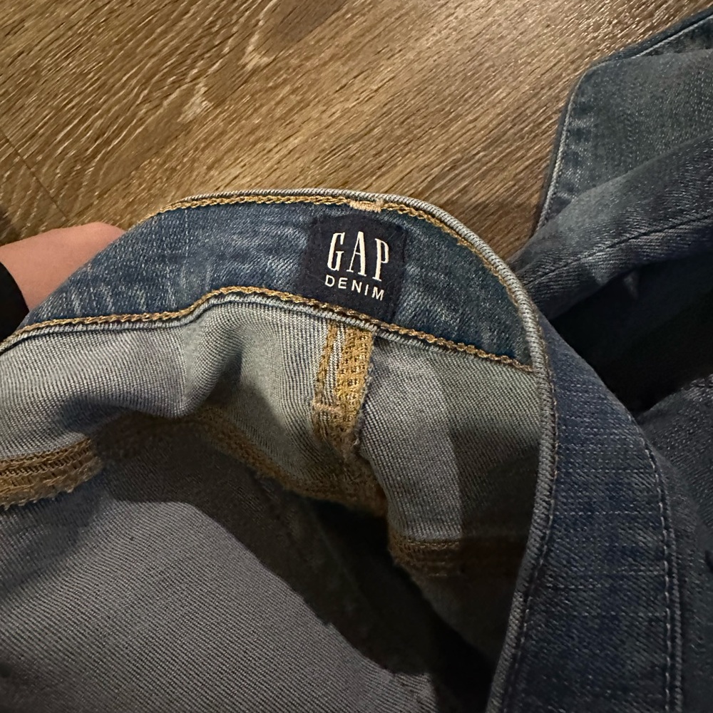 Gap Jeans - Picture 3 of 4
